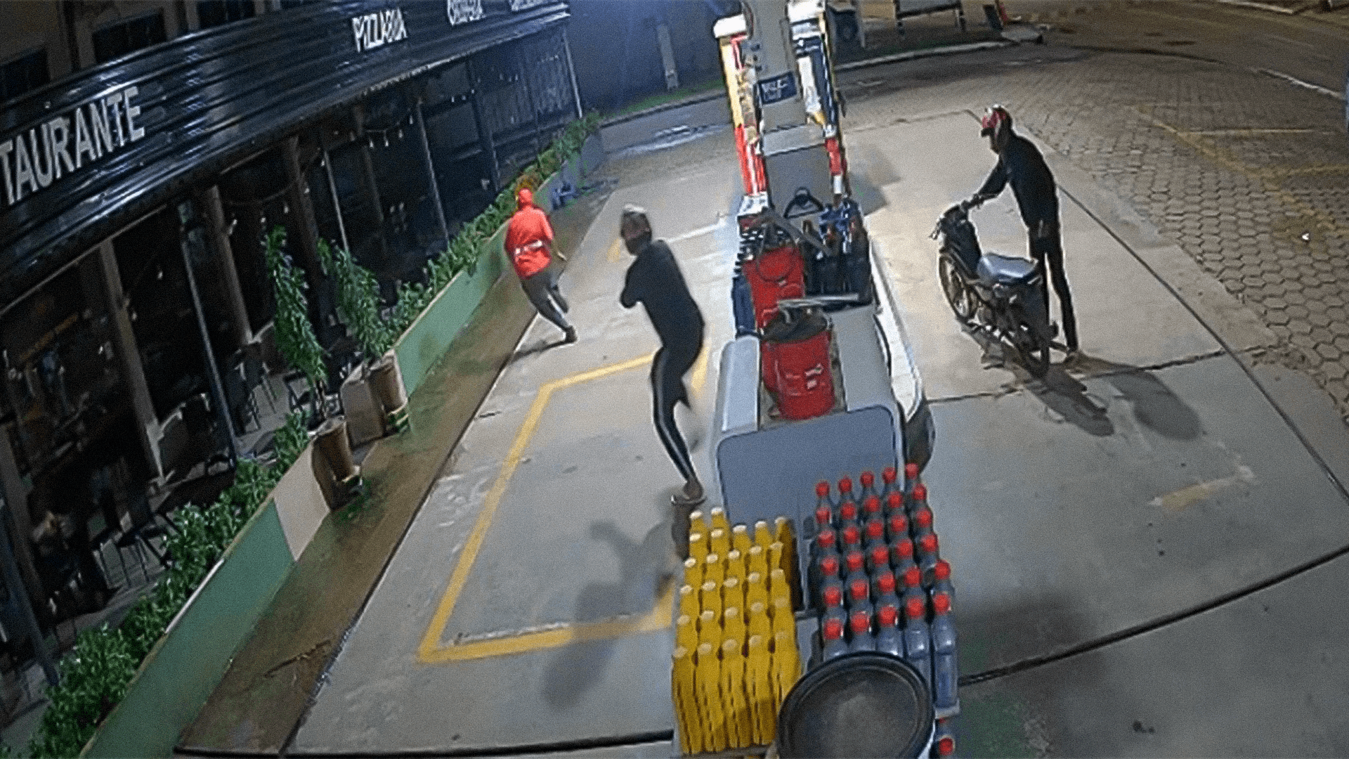 Criminosos armados rendem frentista e assaltam posto de combustível em Tomé-Açú