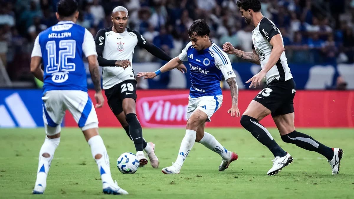 Cruzeiro x Corinthians: onde assistir, horário e escalações da semi da Copa do Brasil