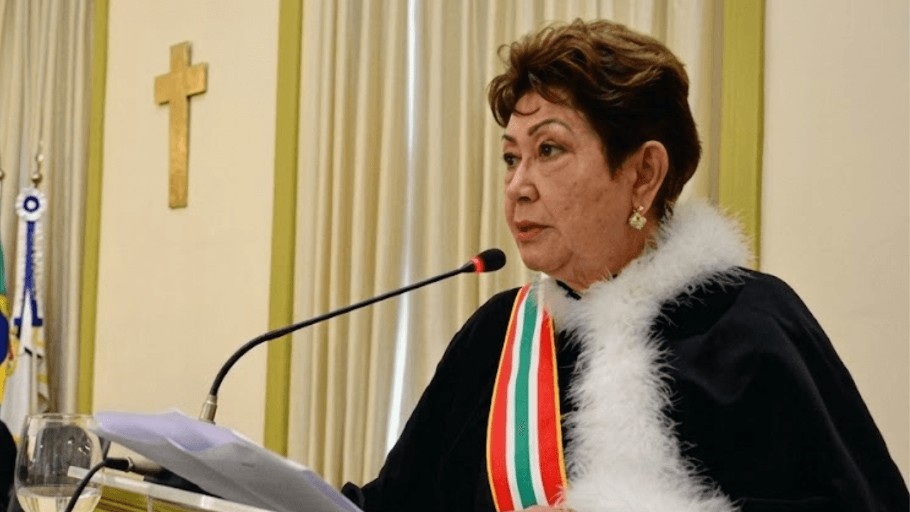 Desembargadora do TJPA que comparou trabalho de magistrados a “regime de escravidão” tem salário mensal de R$ 117 mil e renda anual superior a R$ 1 milhão