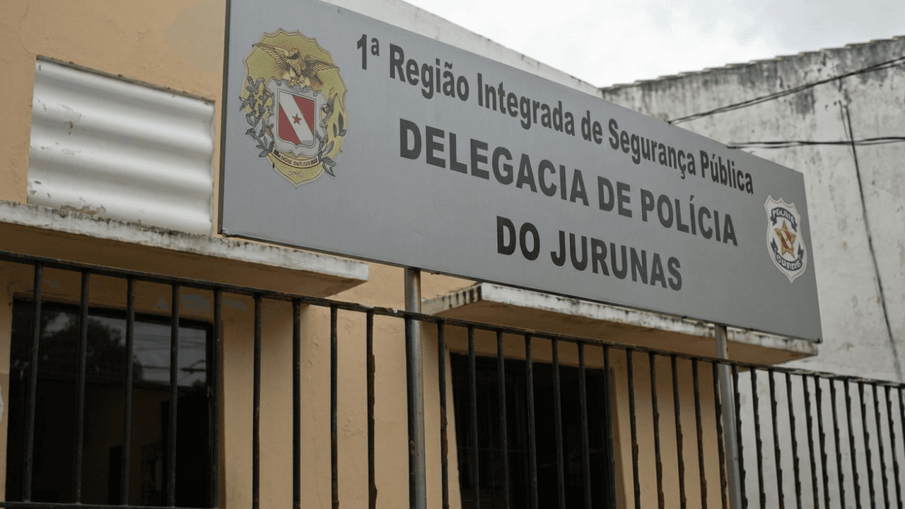 Equipe de televisão é assaltada por criminosos no bairro do Jurunas após entrada ao vivo