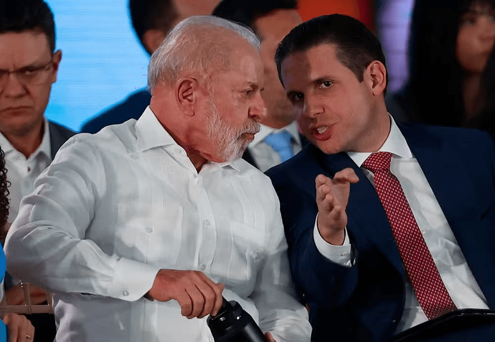Fim da escala 6x1: entenda os próximos passos de projeto de Lula e como fica a PEC de Erika Hilton