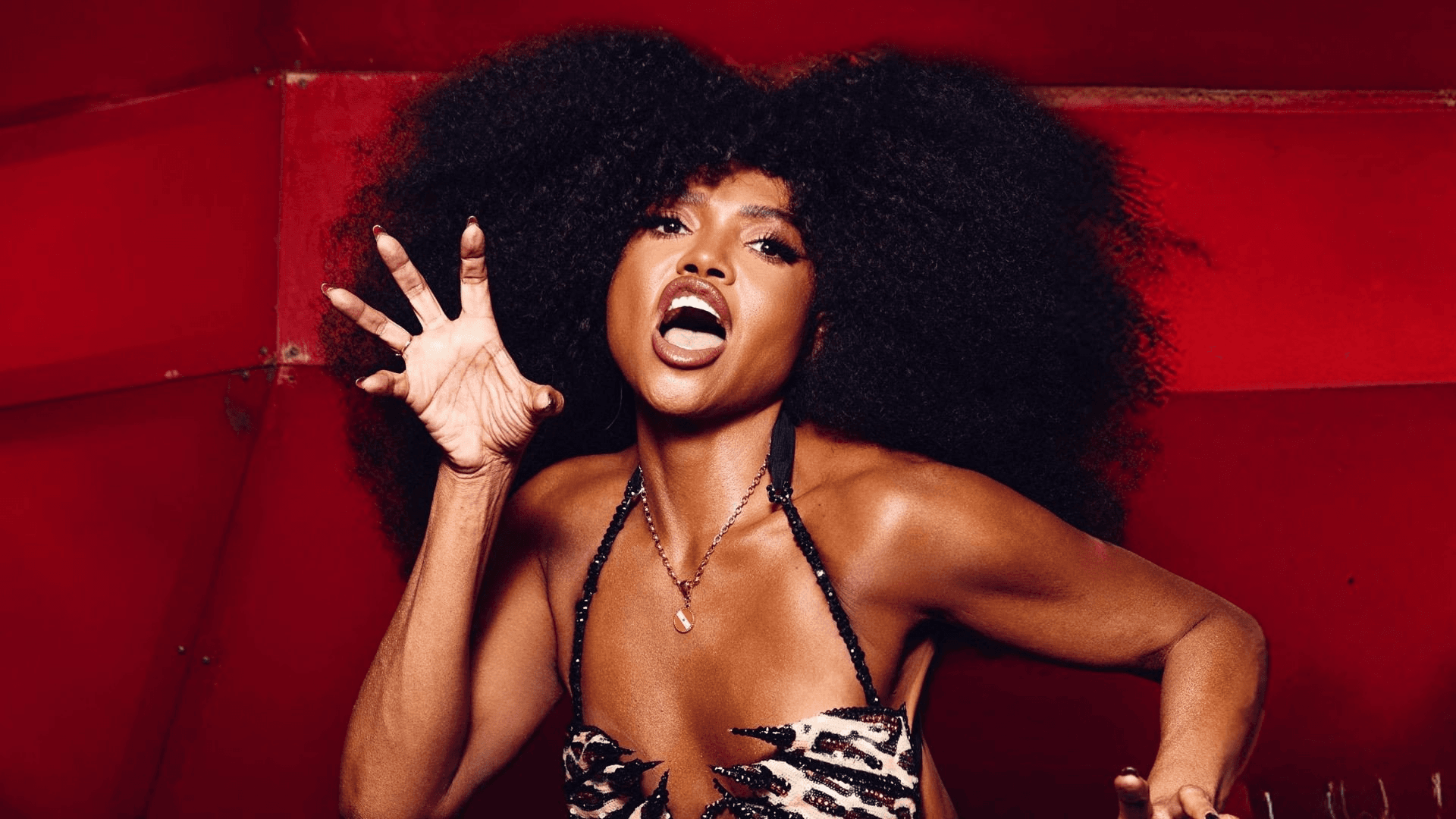 Gaby Amarantos celebra prêmio com hit 'Foguinho': 'Brasil vai entender a música feita na periferia de Belém do Pará'