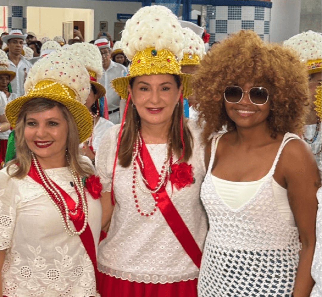Gaby Amarantos e Hana Ghassan celebram a tradição da Marujada em Bragança