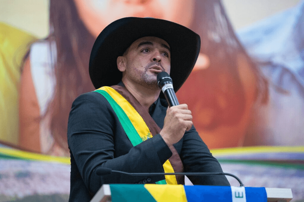 Gestão do Prefeito Aurélio Goiano, em Parauapebas, firma contrato de mais de R$ 40 mil com aluguel de brinquedos