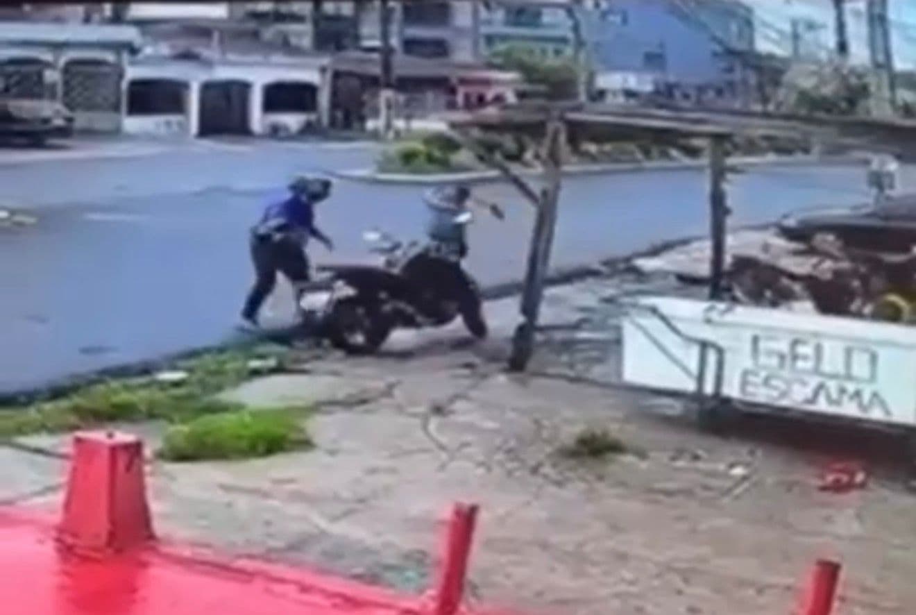 Homem tenta assaltar família e é atingido por pá, na Pedreira