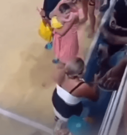 Imagens mostram prefeita de Oeiras do Pará agredindo mulher em evento