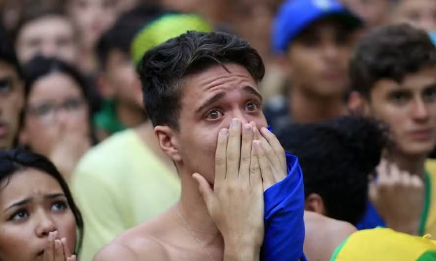 Intercontinental: por que homens choram quatro vezes mais por futebol do que por amor, segundo a psicologia