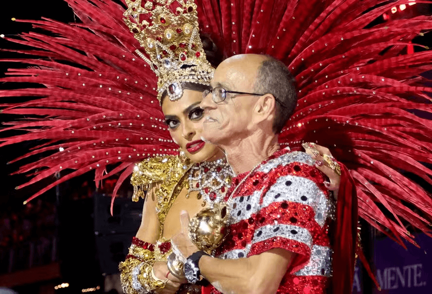 Juliana Paes deixa posto de rainha de bateria da Viradouro: 'Não teria disponibilidade justa'