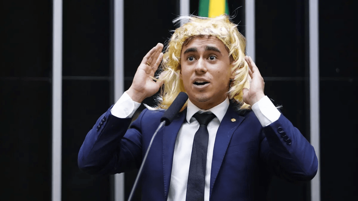 Justiça condena Nikolas Ferreira em R$ 40 mil por transfobia