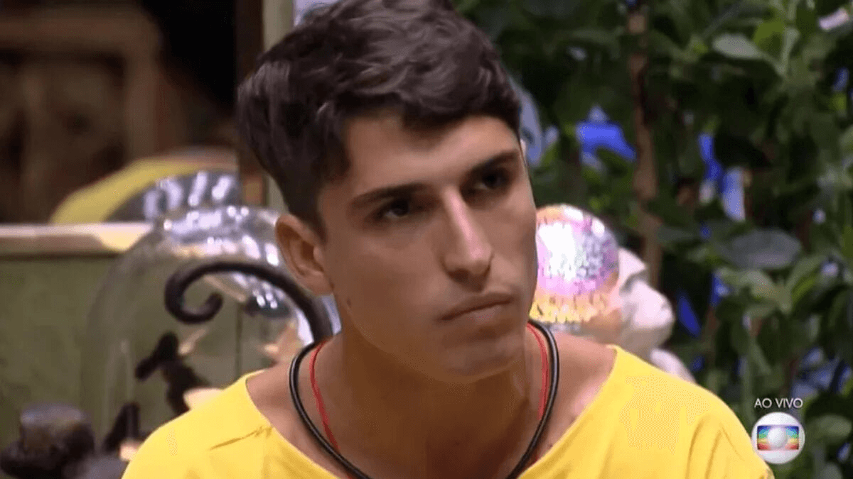 Justiça nega recurso e mantém condenação de Felipe Prior a 8 anos por estupro