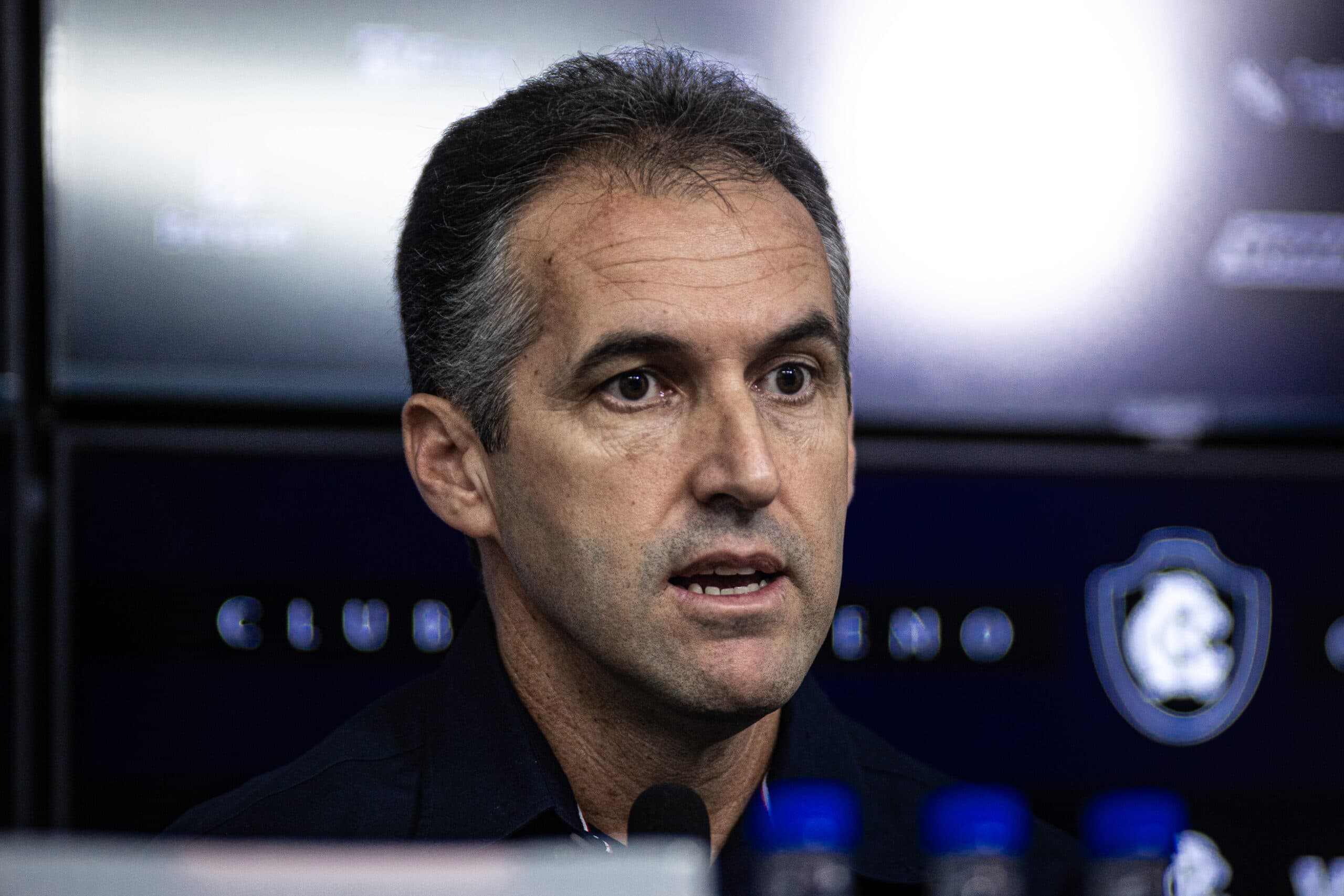 Léo Condé é apresentado no Remo: "Precisamos criar unidade como equipe"