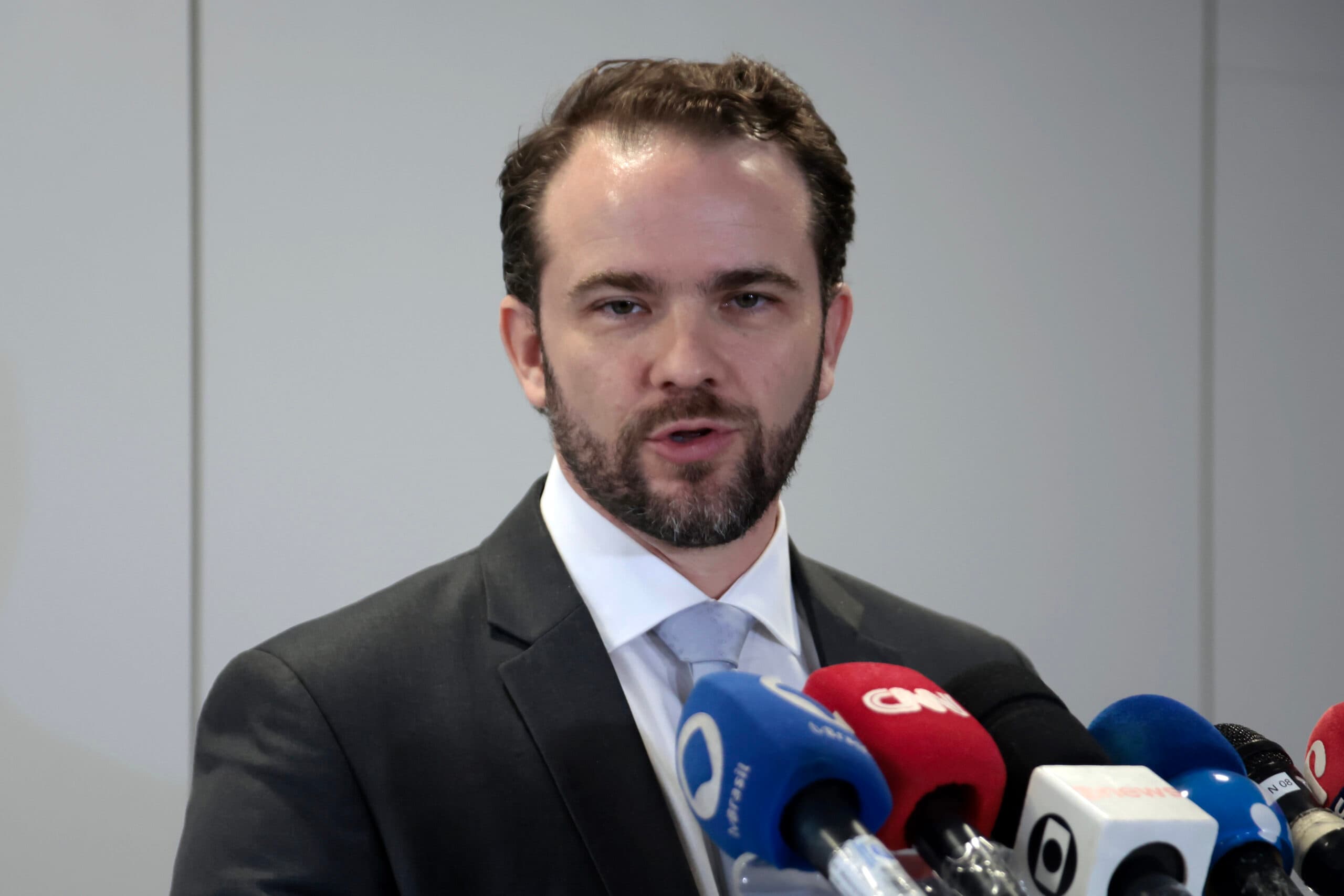 Lula vai anunciar programa de renegociação de dívidas esta semana, diz Durigan; descontos chegarão a 90%