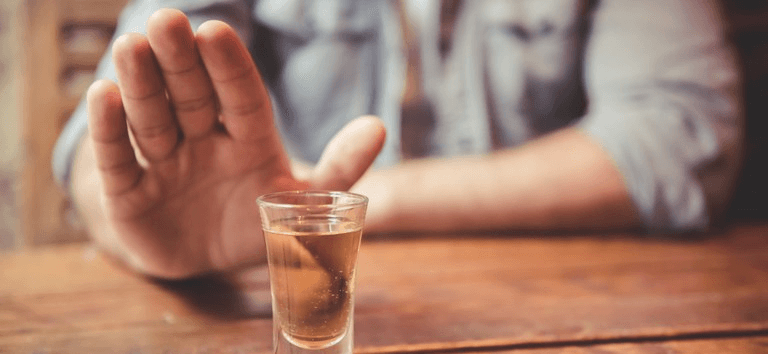 Metanol: químicos alertam sobre riscos de testes caseiros