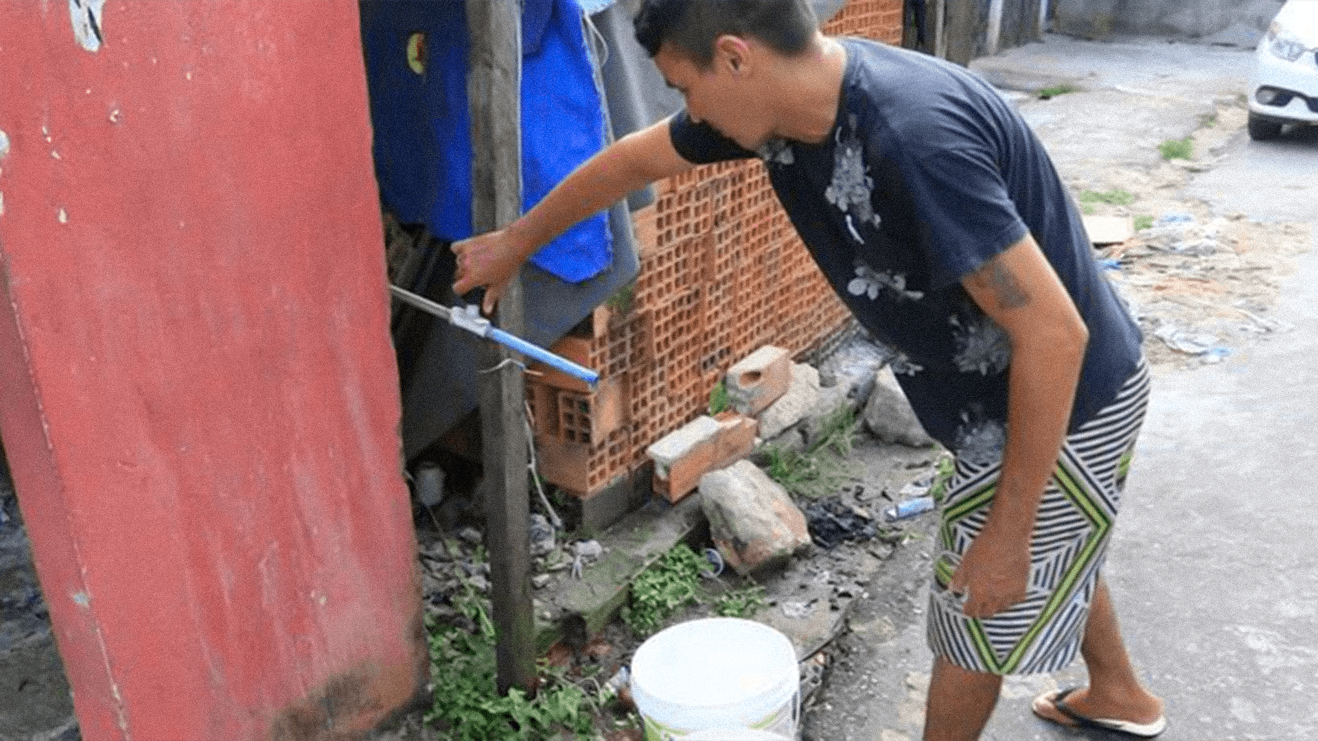 Moradores dos bairros Parque Verde e Tapanã estão sem água há uma semana