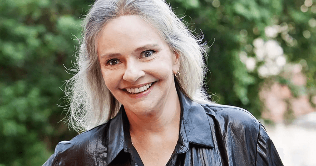 Morre aos 75 anos a cantora e compositora Angela Ro Ro