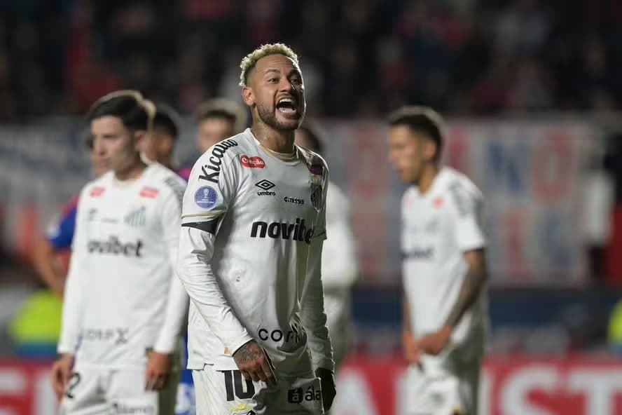 Neymar na pré-lista da Copa: maioria dos brasileiros quer jogador no Mundial, aponta Datafolha
