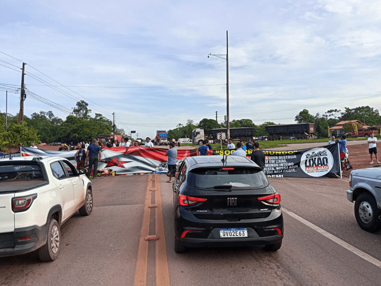 No Acará, comunidades protestam contra instalação de aterro sanitário