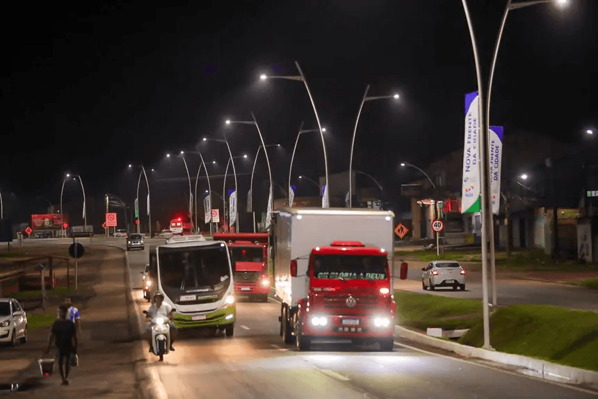 Novos horários para tráfego de caminhões na BR-316; confira
