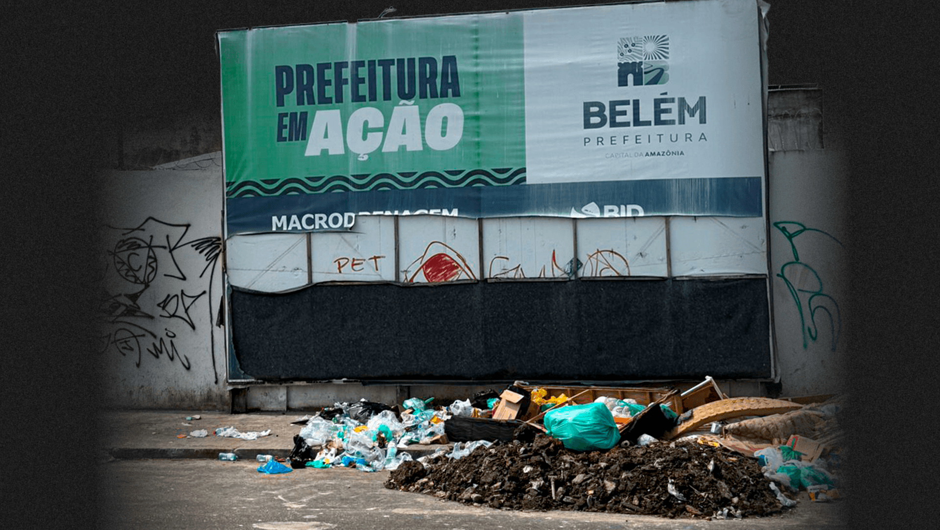 Outdoor com slogan “Prefeitura em Ação” contrasta com abandono no Portal da Amazônia e arredores