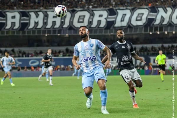 Paysandu e Remo oficializam pedido à CBF por arbitragem de fora do estado para o clássico