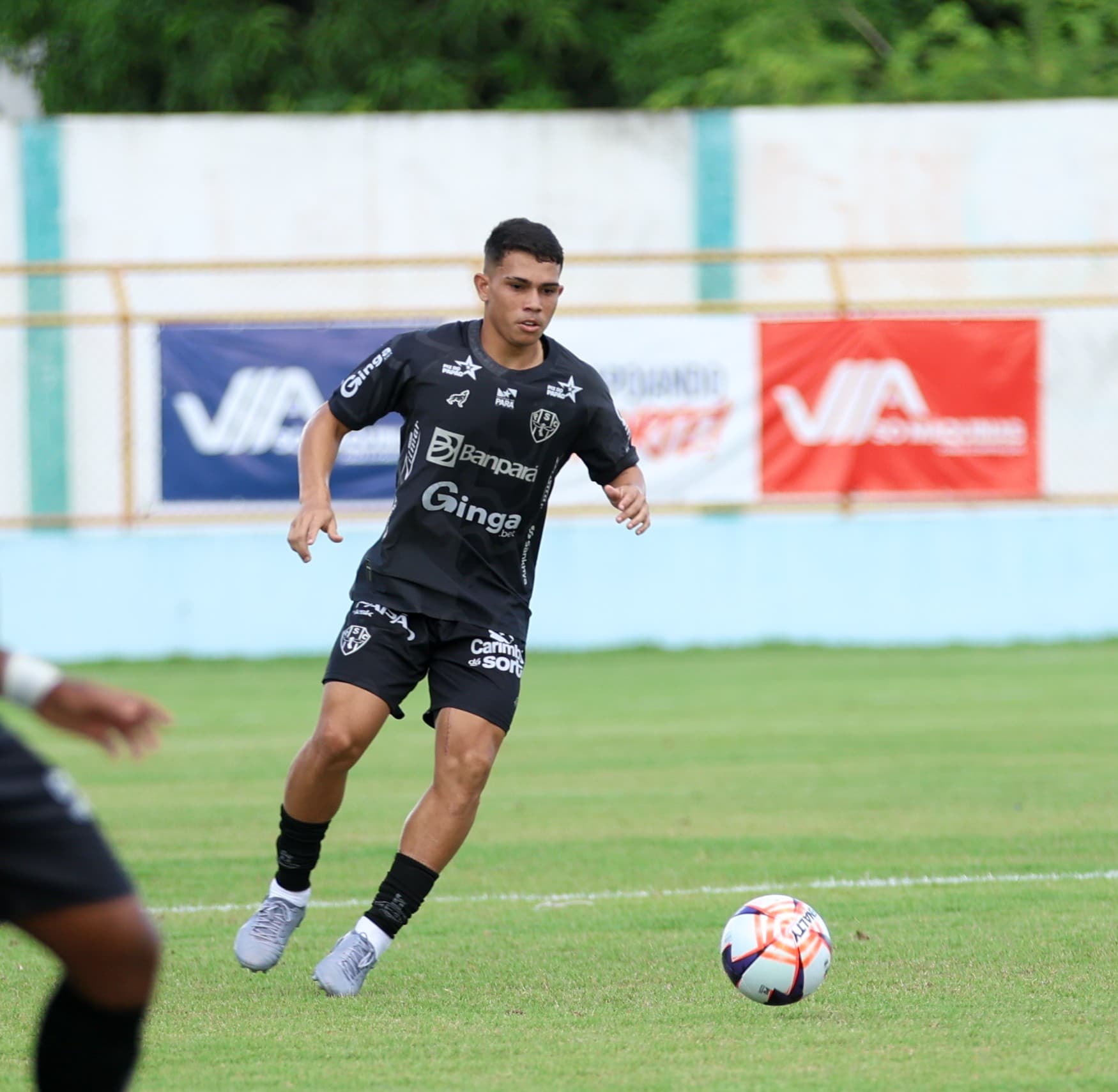 Paysandu veta saída gratuita de Pedro Henrique ao Internacional: "Nada oficial", diz Tuma