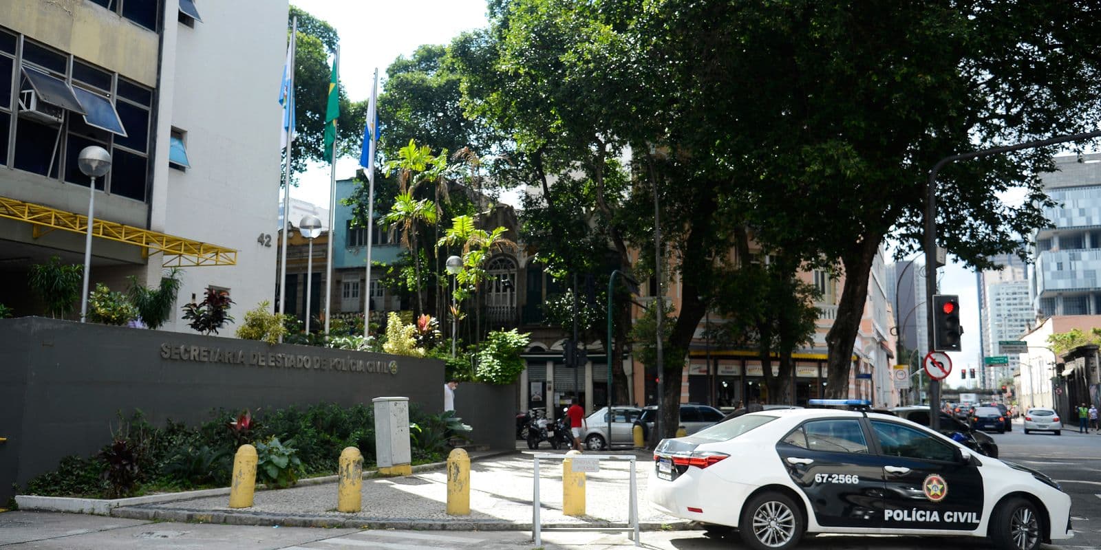 Polícia desarticula aplicativo de transporte imposto por facção no Rio; 4 foram presos