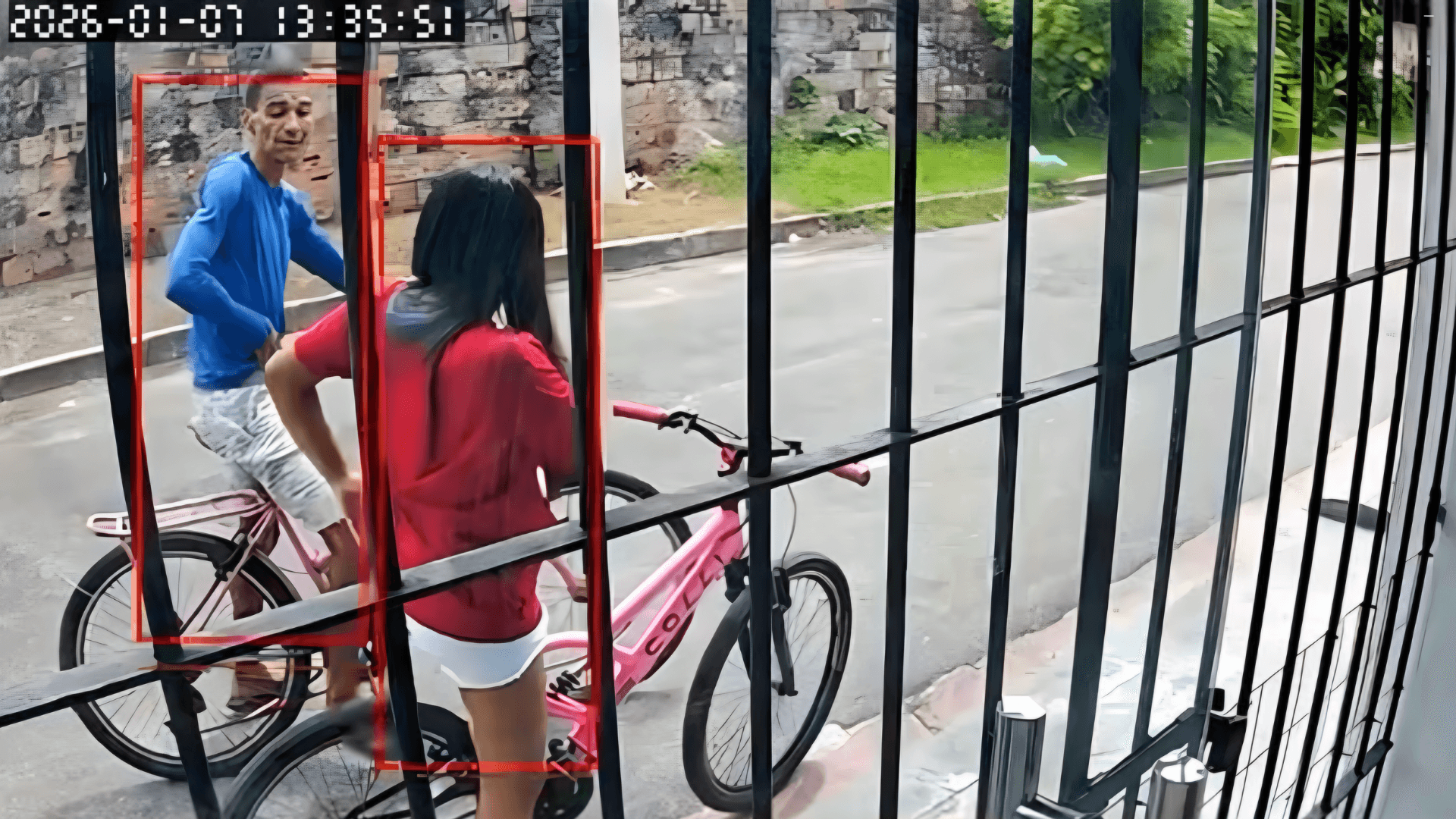 Polícia prende suspeito de assalto a adolescente e recupera celular em Ananindeua