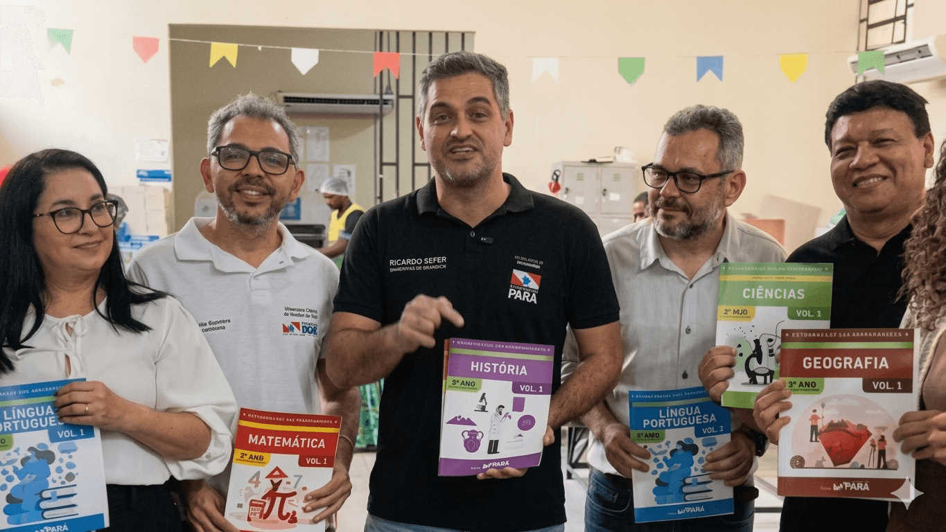 Professores da rede estadual assinam produção de livros didáticos no Pará