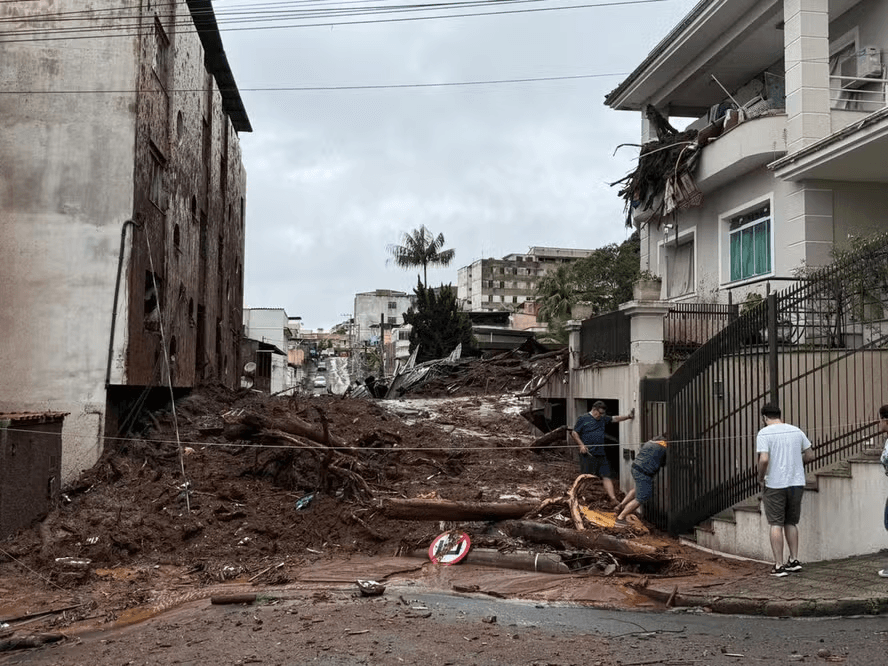 Queda de 96%: em dois anos, governo Zema reduziu de R$ 135 milhões para R$ 6 milhões a verba de prevenção contra impacto das chuvas