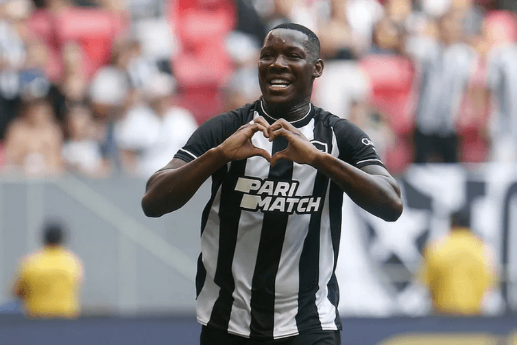 Remo acerta empréstimo do volante PK, do Botafogo, para a temporada 2026