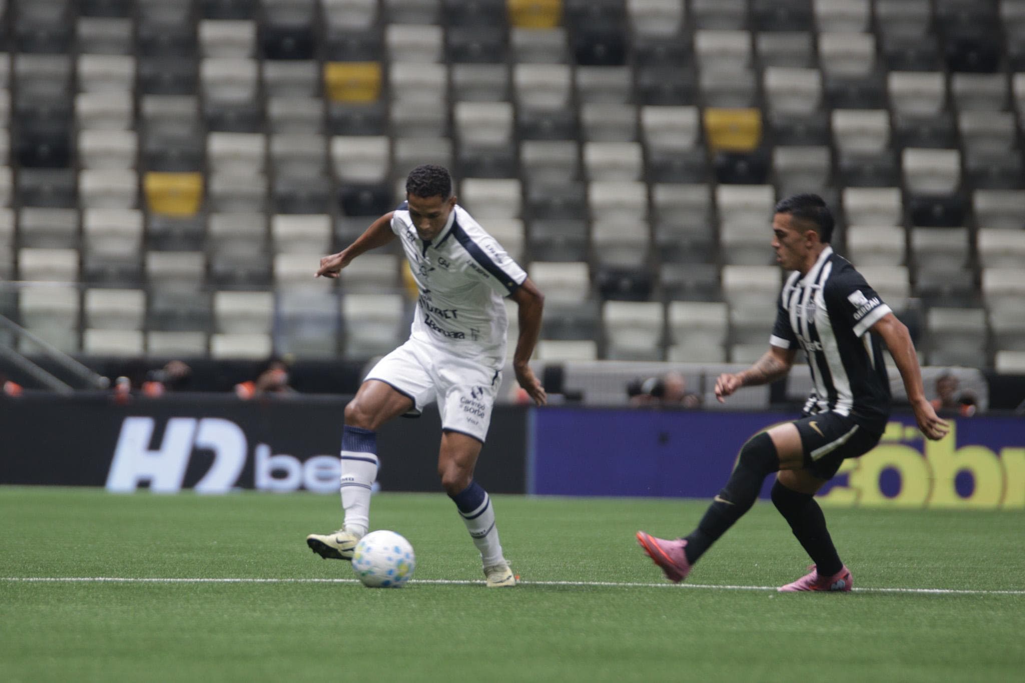 Remo formaliza reclamação contra arbitragem após empate com Atlético-MG na Arena MRV
