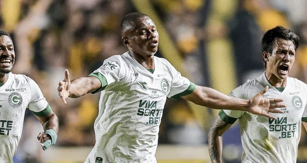 Remo recebe Goiás-GO, terceiro melhor visitante da Série B