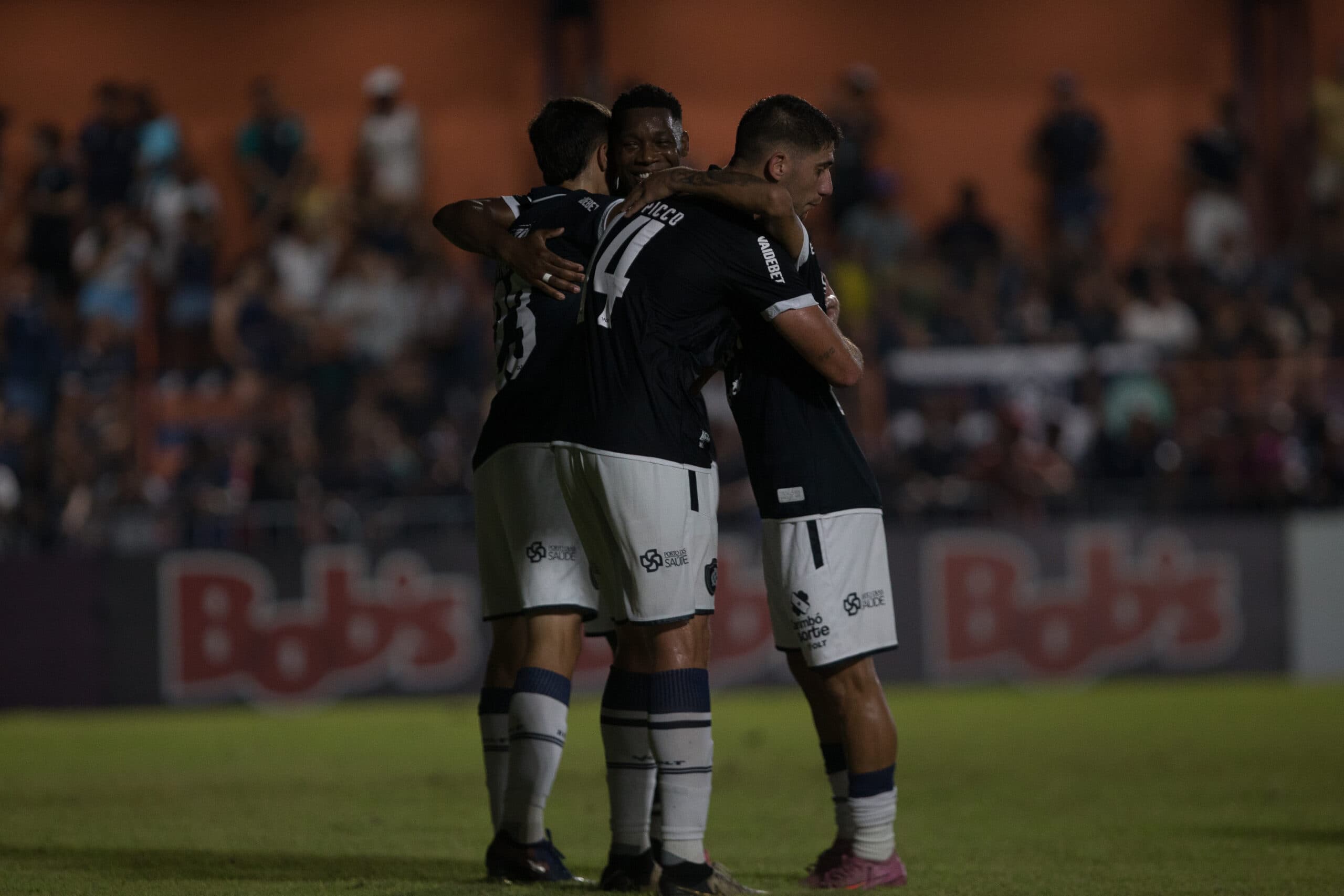 Remo vence Galvez no Modelão e encerra participação na Copa Norte com vitória