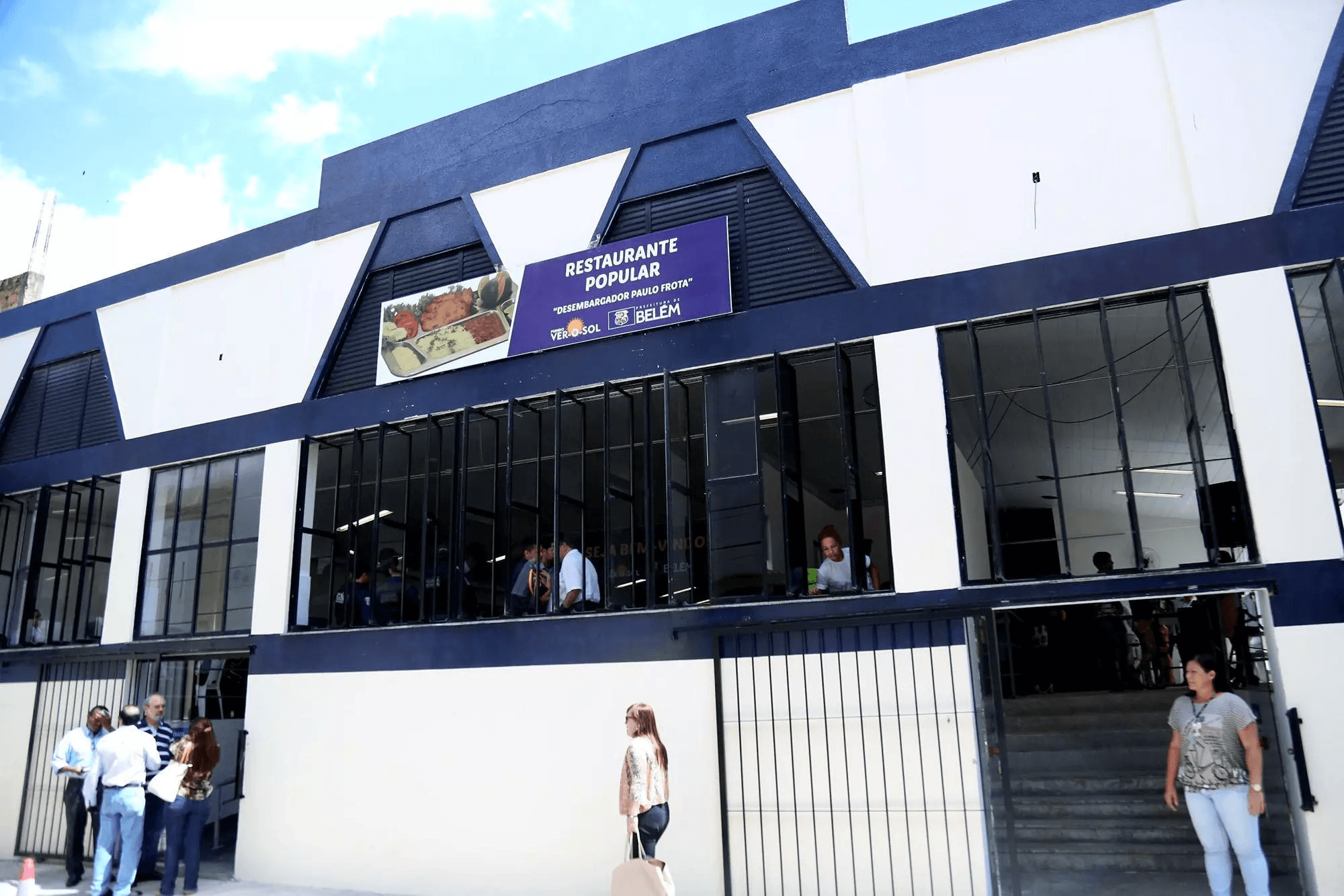 Restaurante Popular de Belém completa um ano fechado e gera protestos; ações judiciais cobram por reabertura