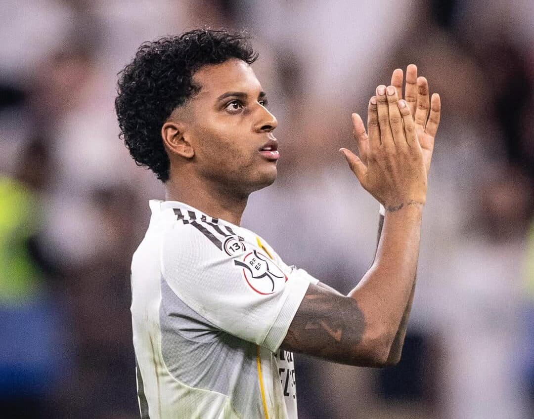 Rodrygo, do Real Madrid, passa por cirurgia bem-sucedida no joelho direito