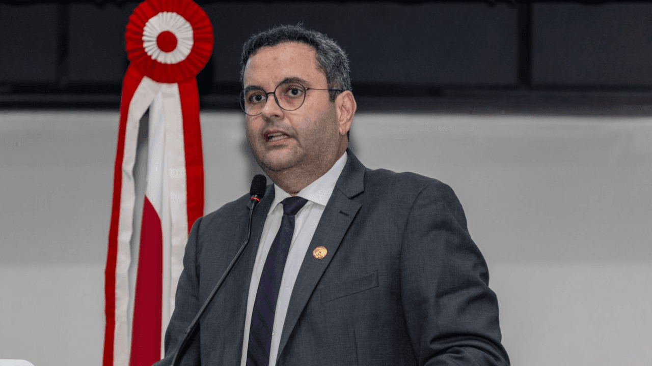 Tucanos extintos: saída de lideranças esvazia PSDB no Pará após janela partidária e segue lógica nacional