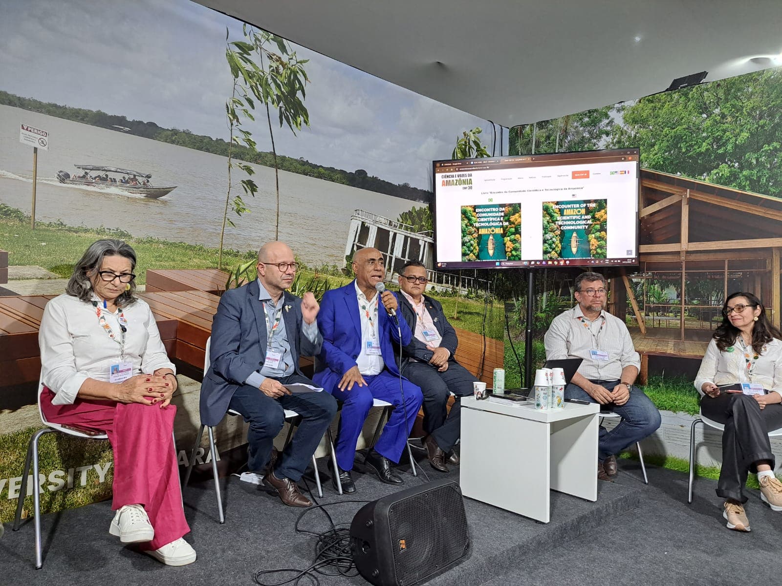 UFPA encerra participação na COP30 com lançamento de edição especial do “Ciência e Vozes da Amazônia”
