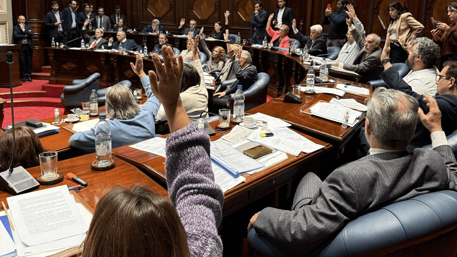 Uruguai aprova lei que legaliza a eutanásia e se torna pioneiro na América Latina