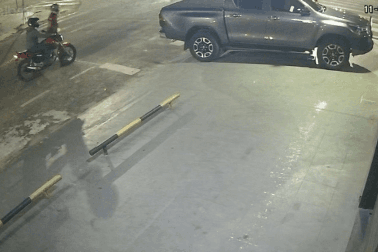 Vídeo mostra o momento em que empresário é morto a tiros em frente à própria loja, em Castanhal